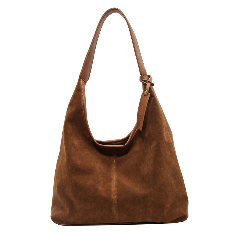 Bolso de hombro aterciopelado