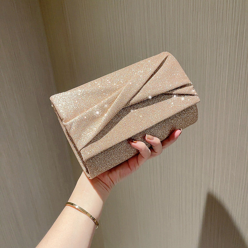 Clutch tipo sobre de moda - elegante, plegable y funcional
