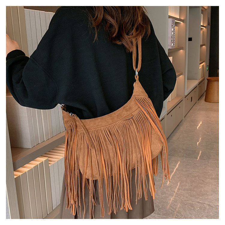 Bolso bandolera con flecos